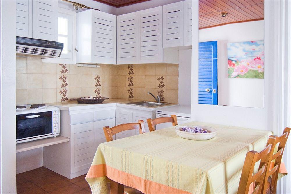 Ledra Hotel Mykonos Town Bagian luar foto