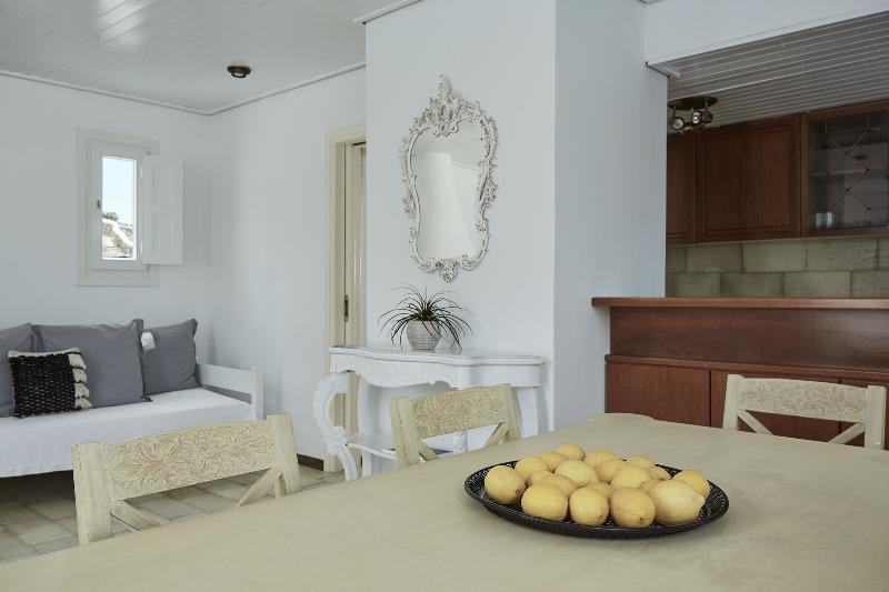 Ledra Hotel Mykonos Town Bagian luar foto